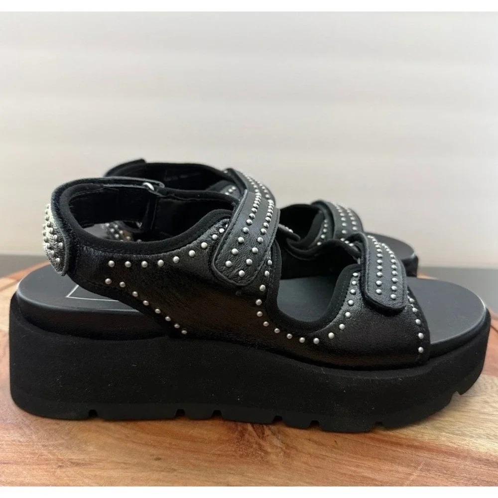 Dolce Vita Dubai Stud Midnight Black Womens 7.5 Crinkle Patent Platform Sandals‎